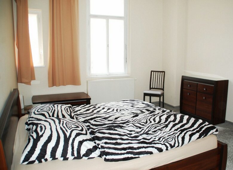 True Old Town Square Apartments