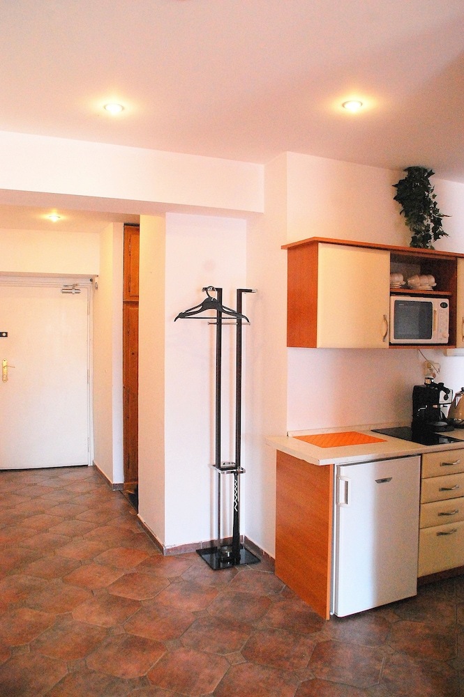 True Old Town Square Apartments