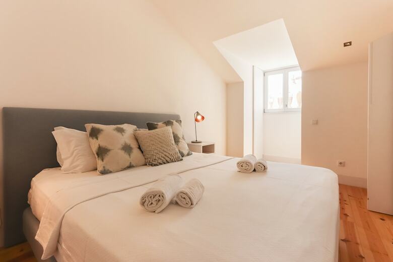 Apartamentos Combro Suites By Homing
