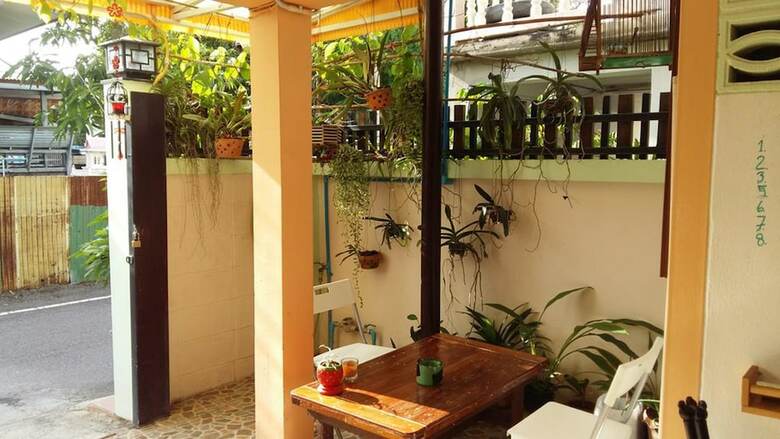 Hotel Jutharat Home