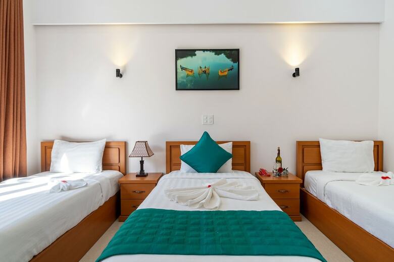 Hotel Ideal Villa And Hostel