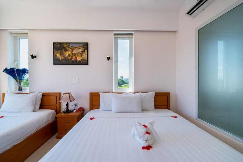 Hotel Ideal Villa And Hostel