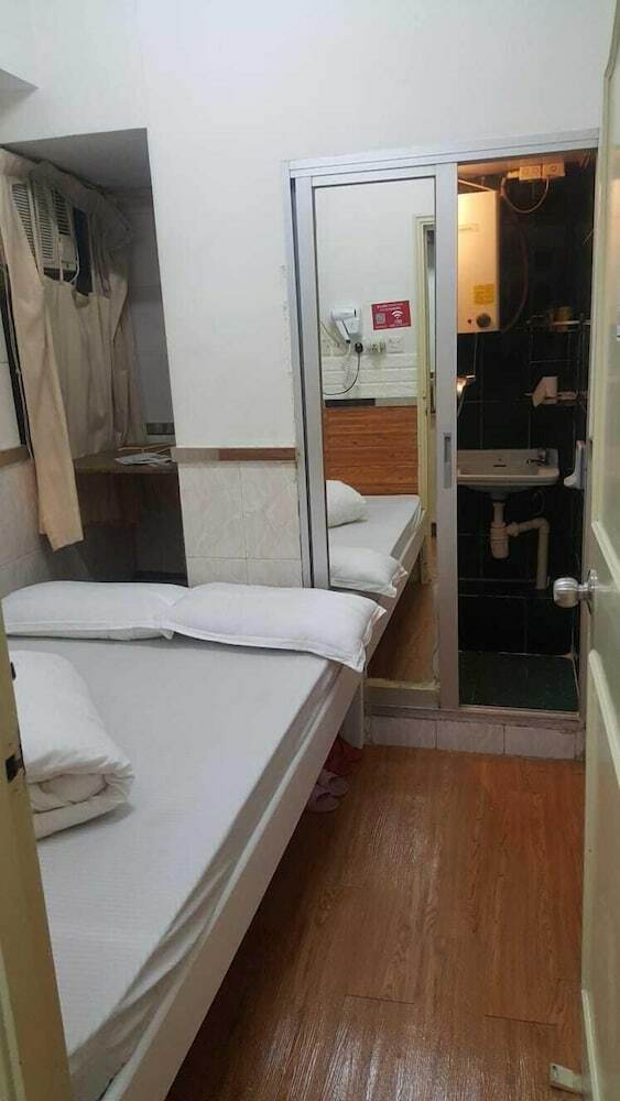 Hotel Pandora Inn