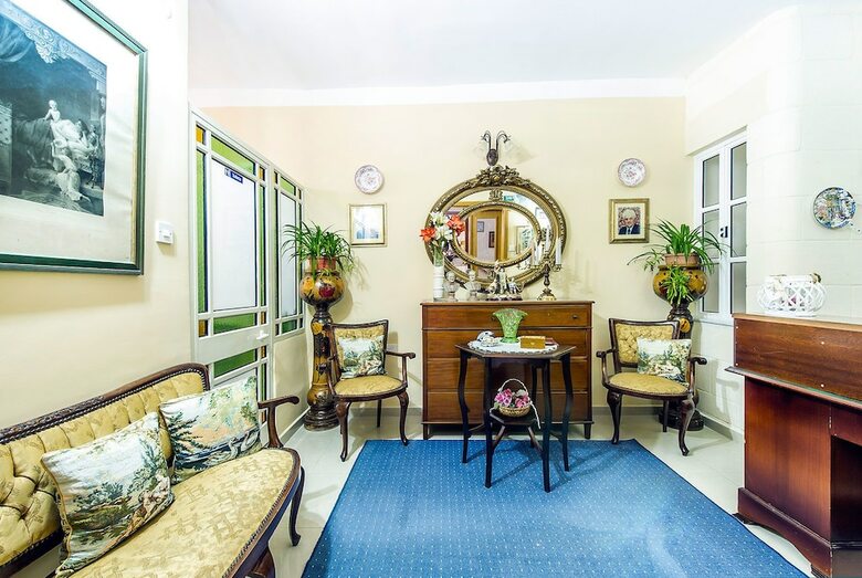 Hotel Lantern Guest House