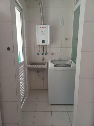 Apartamento 210m Com Terra�o 3 Quartos 150m Do Mar