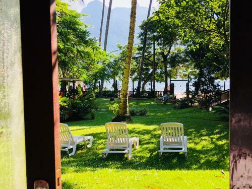 Hostal Praia Da Crena
