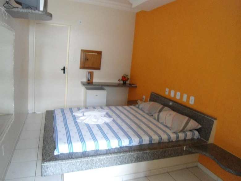 Hotel Piramide - Dois De Julho