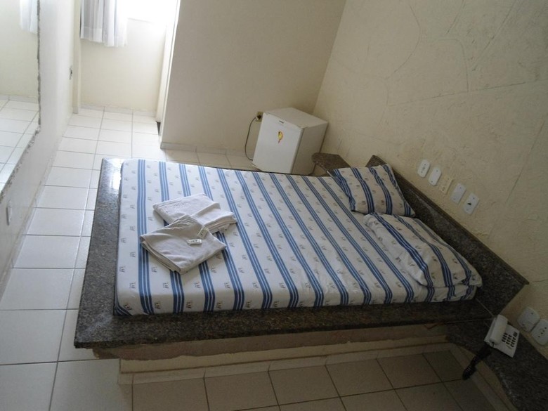 Hotel Piramide - Dois De Julho