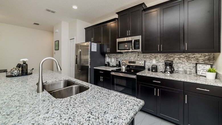 Grhdog9055 - Champions Gate Resort - 4 Bed 3 Baths Townhouse