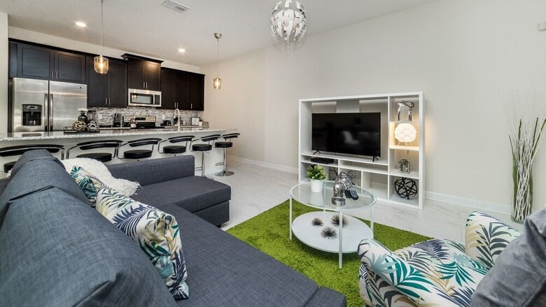 Grhdog9055 - Champions Gate Resort - 4 Bed 3 Baths Townhouse