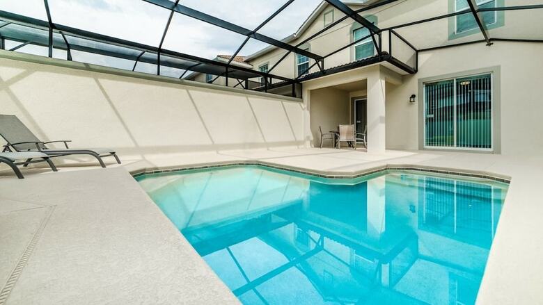 Grhdog9041 - Champions Gate Resort - 4 Bed 3 Baths Townhouse