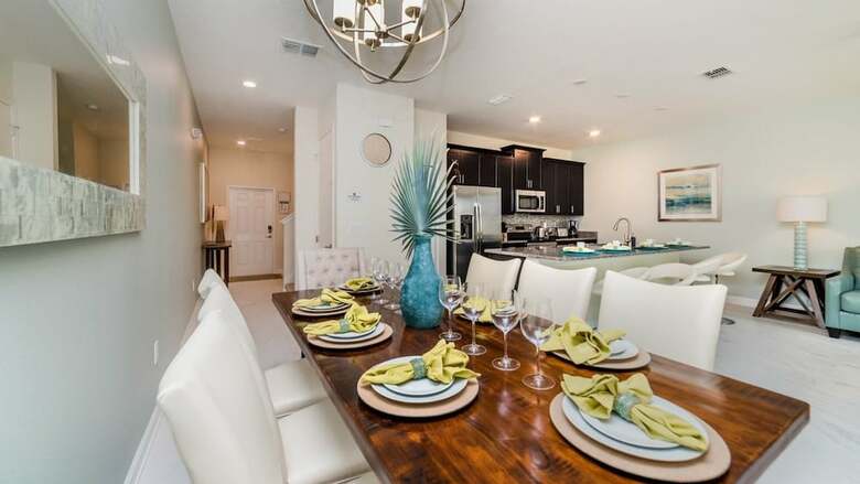 Grhdog9041 - Champions Gate Resort - 4 Bed 3 Baths Townhouse