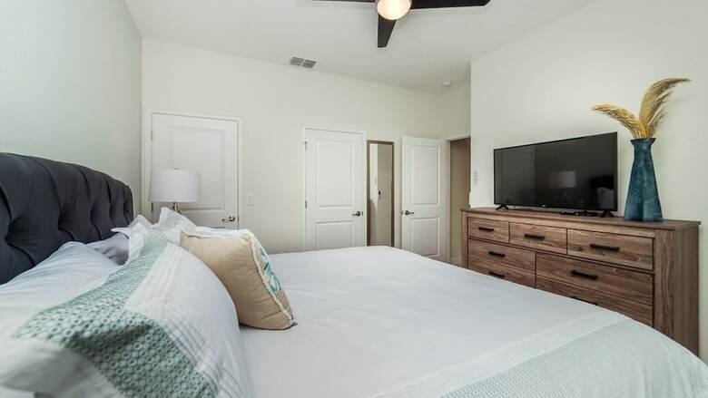 Grhdog9041 - Champions Gate Resort - 4 Bed 3 Baths Townhouse