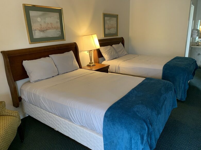 Motel 8 Lake City