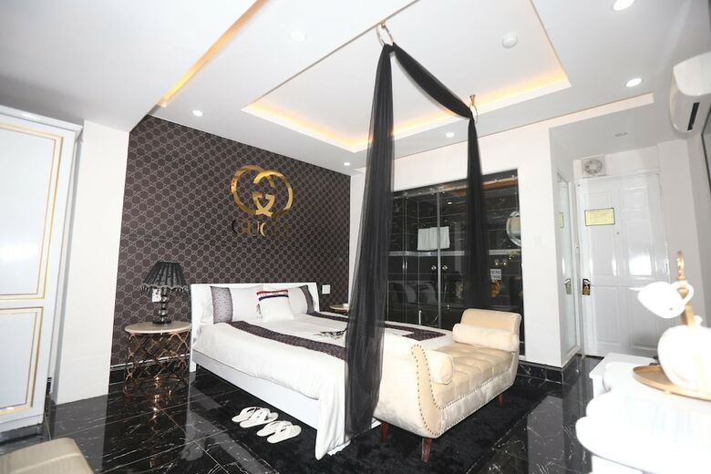 Galaxy Hotel
