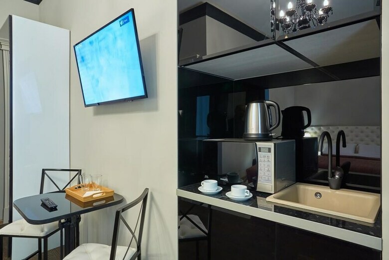 Hotel Guest House "amadey"