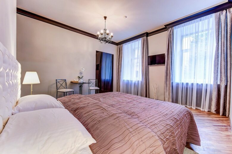 Hotel Guest House "amadey"