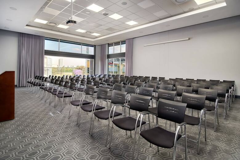 Protea Hotel By Marriott Pretoria Loftus Park