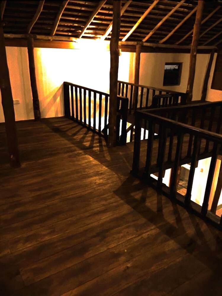 Hotel The Cove Pasikuda