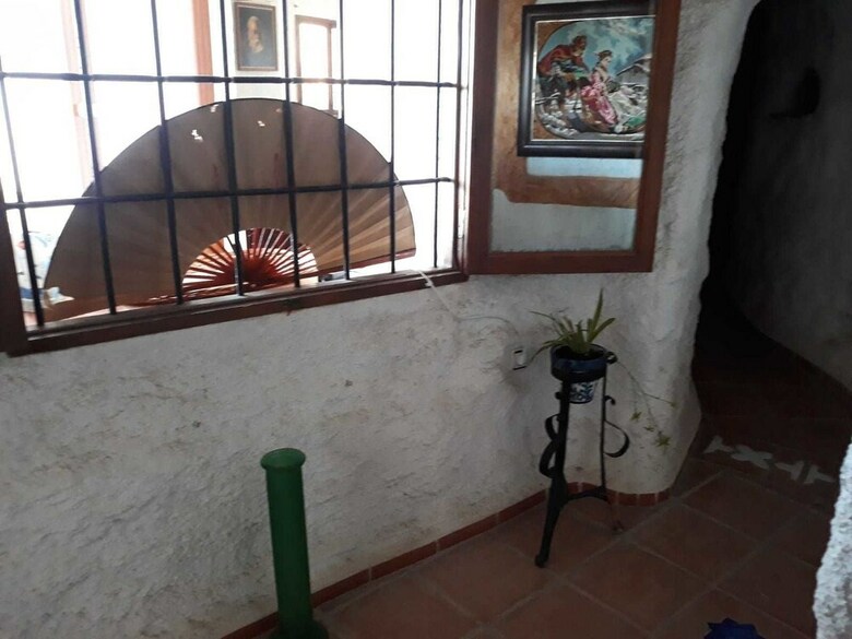 Hostal Ponderosa Cave Retreat
