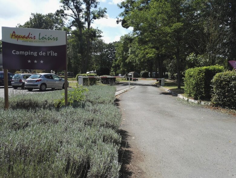 Camping De L'�le