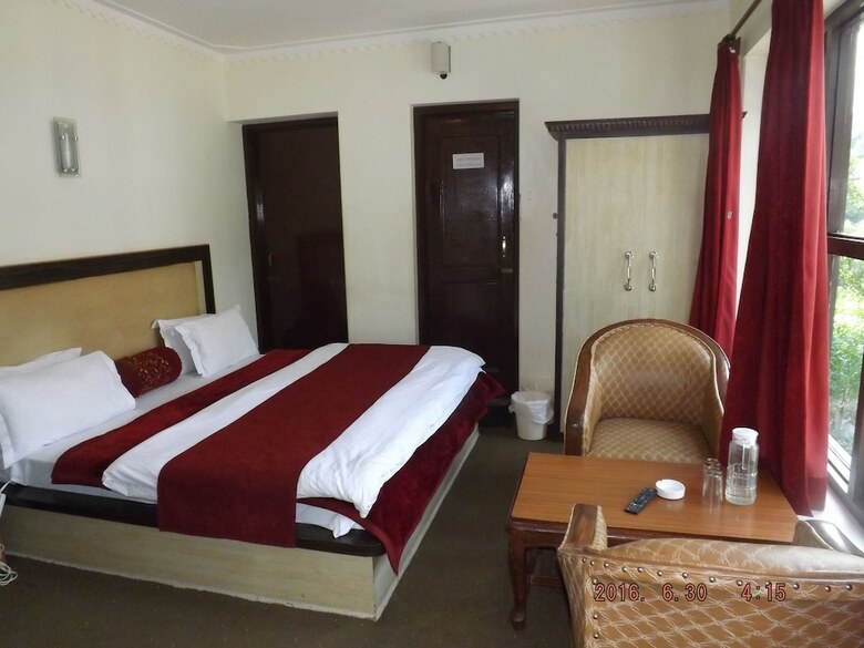 Hotel Premier Pahalgam