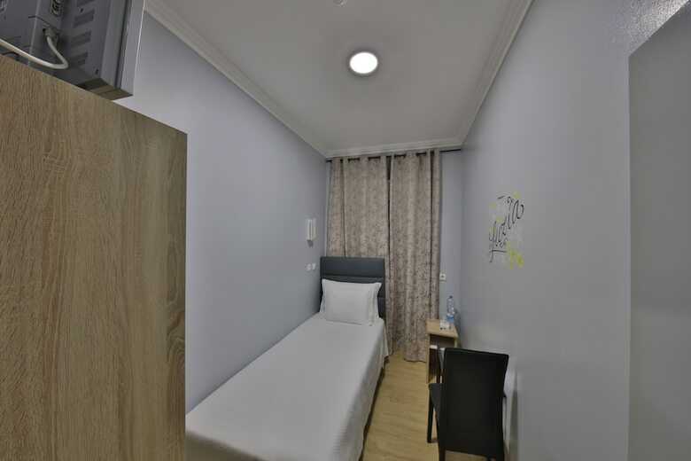 Hotel O El�trico Guesthouse