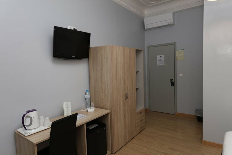 Hotel O El�trico Guesthouse