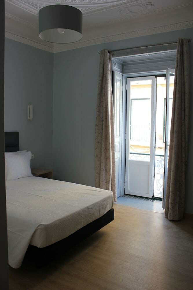Hotel O El�trico Guesthouse