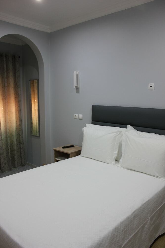 Hotel O El�trico Guesthouse