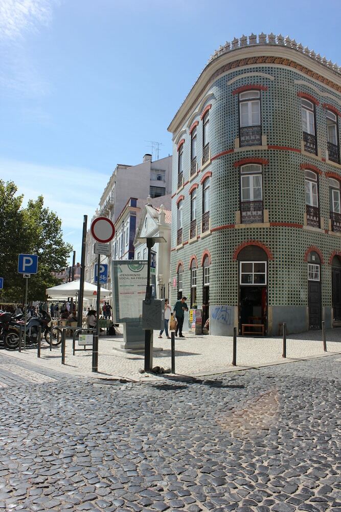Hotel O El�trico Guesthouse
