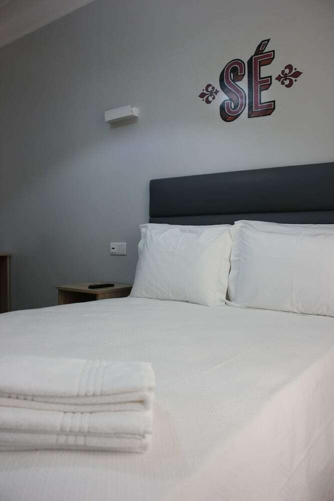 Hotel O El�trico Guesthouse