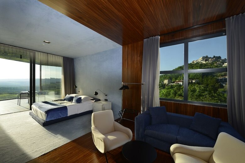 Wine & Heritage Hotel Roxanich