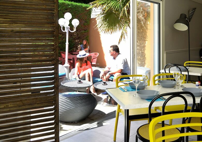 Camping L'abri Des Pins