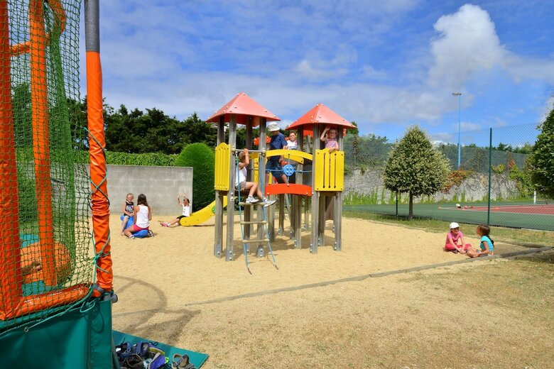 Camping L'abri Des Pins