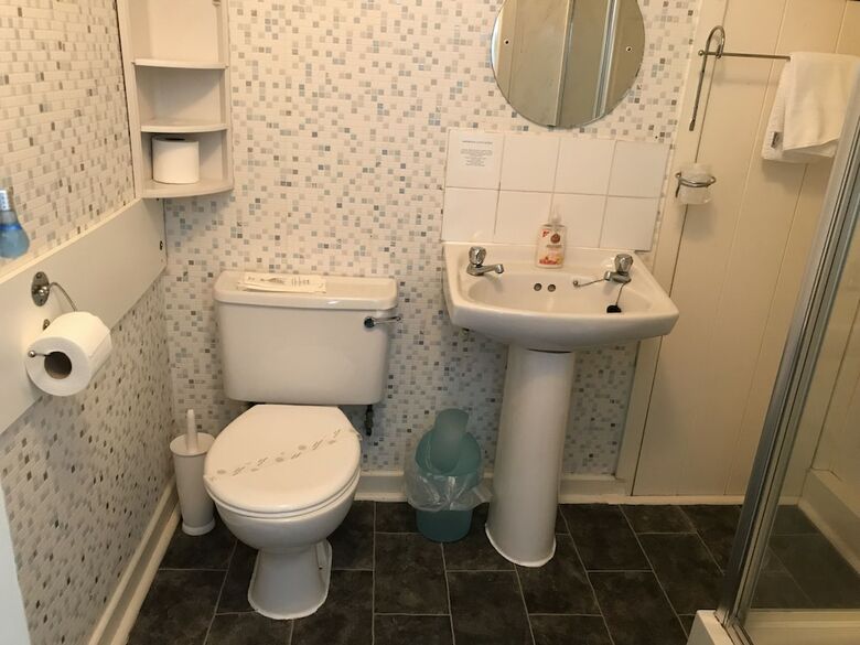 Bed & Breakfast Isallt Guest House