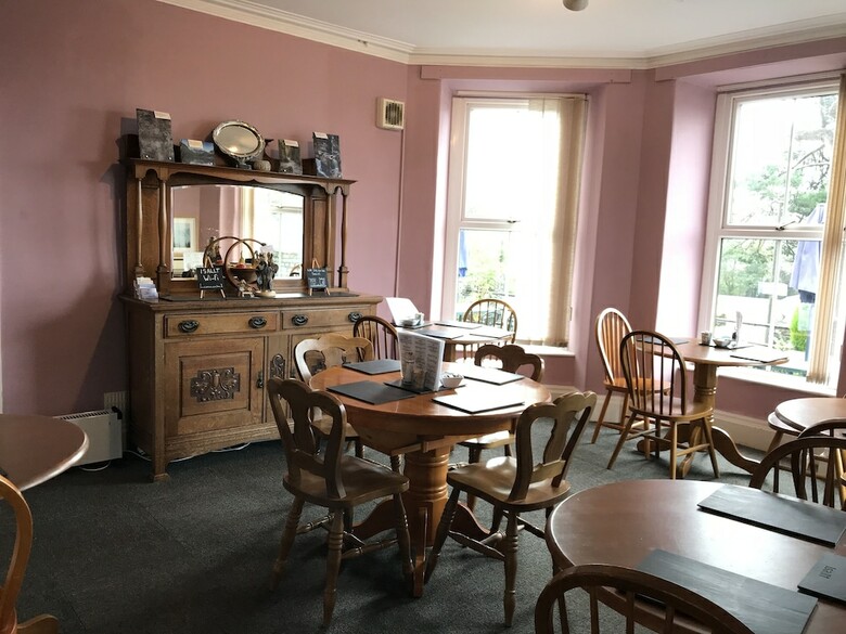 Bed & Breakfast Isallt Guest House