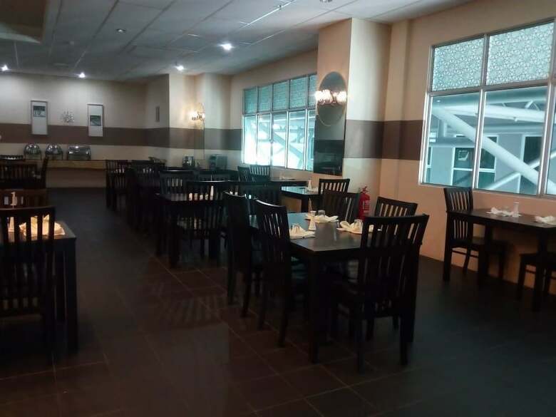 Nsey Hotel & Apartments