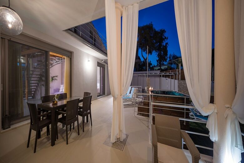 Annaset Villa - Near Laganas Beach