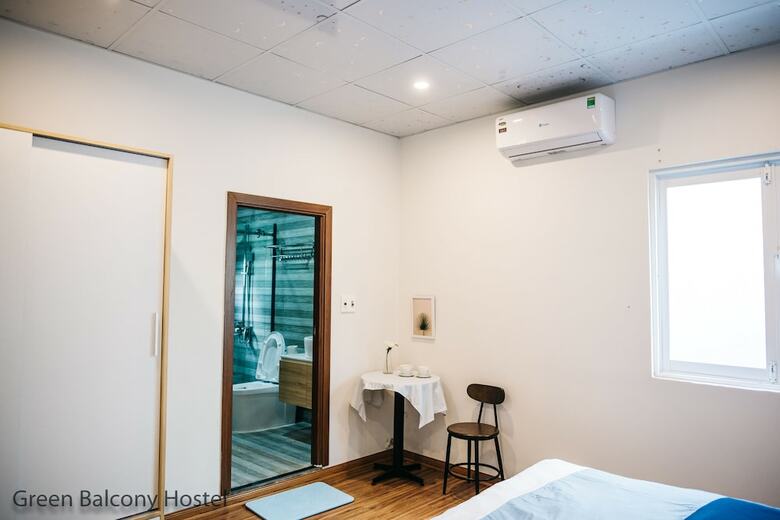 Hostal Green Balcony Hostel & Coffee