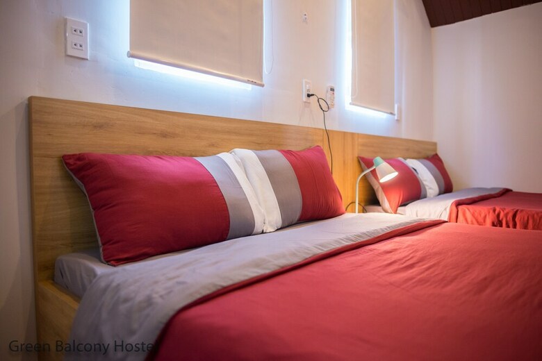 Hostal Green Balcony Hostel & Coffee
