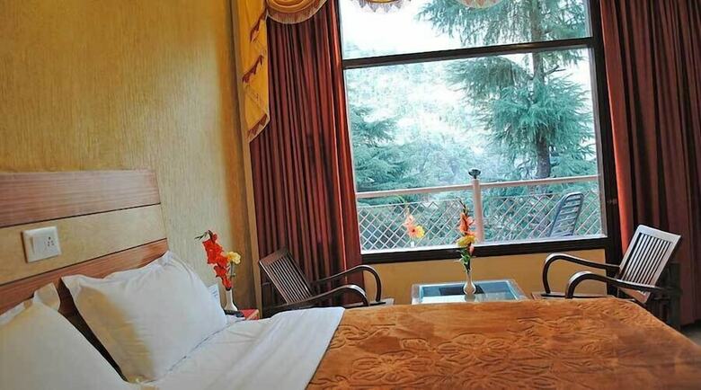 Hotel Moon Walk Residency