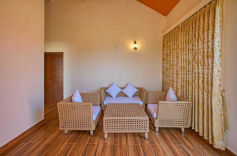 Hotel Sixth Element