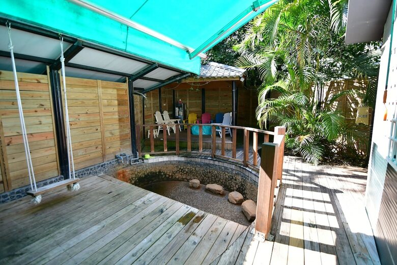 Cabana Mhuwe Hotspring