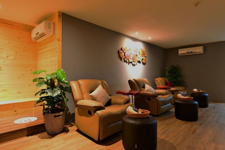 Hotel Le Resort And Villas
