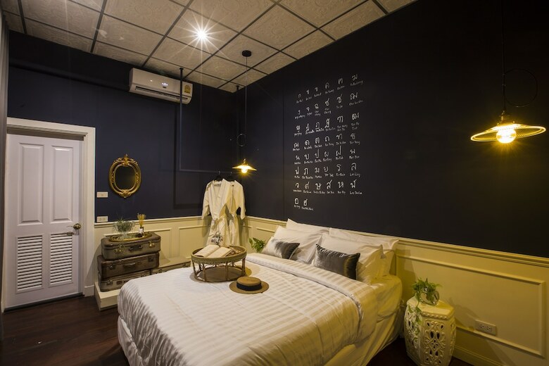 Hostal Azure Hostel Bangkok