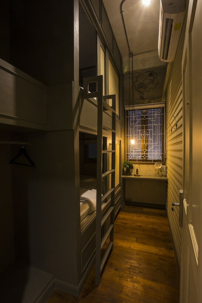 Hostal Azure Hostel Bangkok