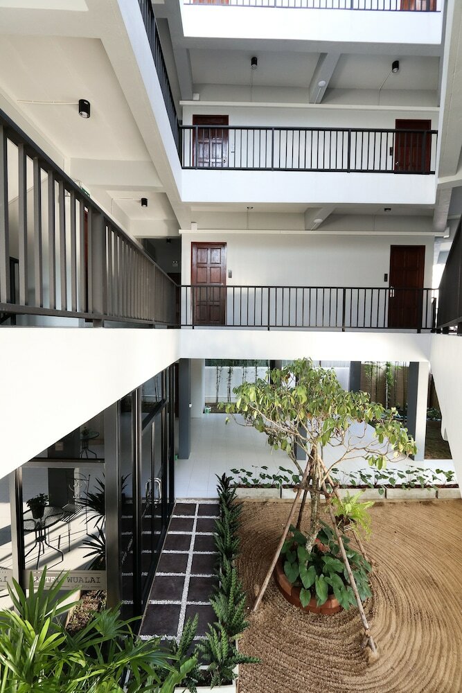Hotel Wualai By Cmstay