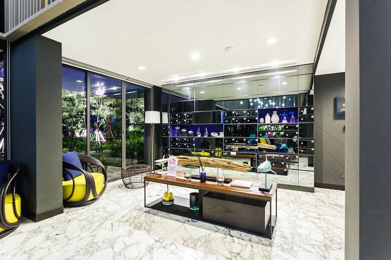 The Deck Condominium By Lofty