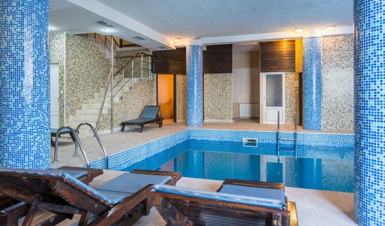 Elegant Lodge Hotel